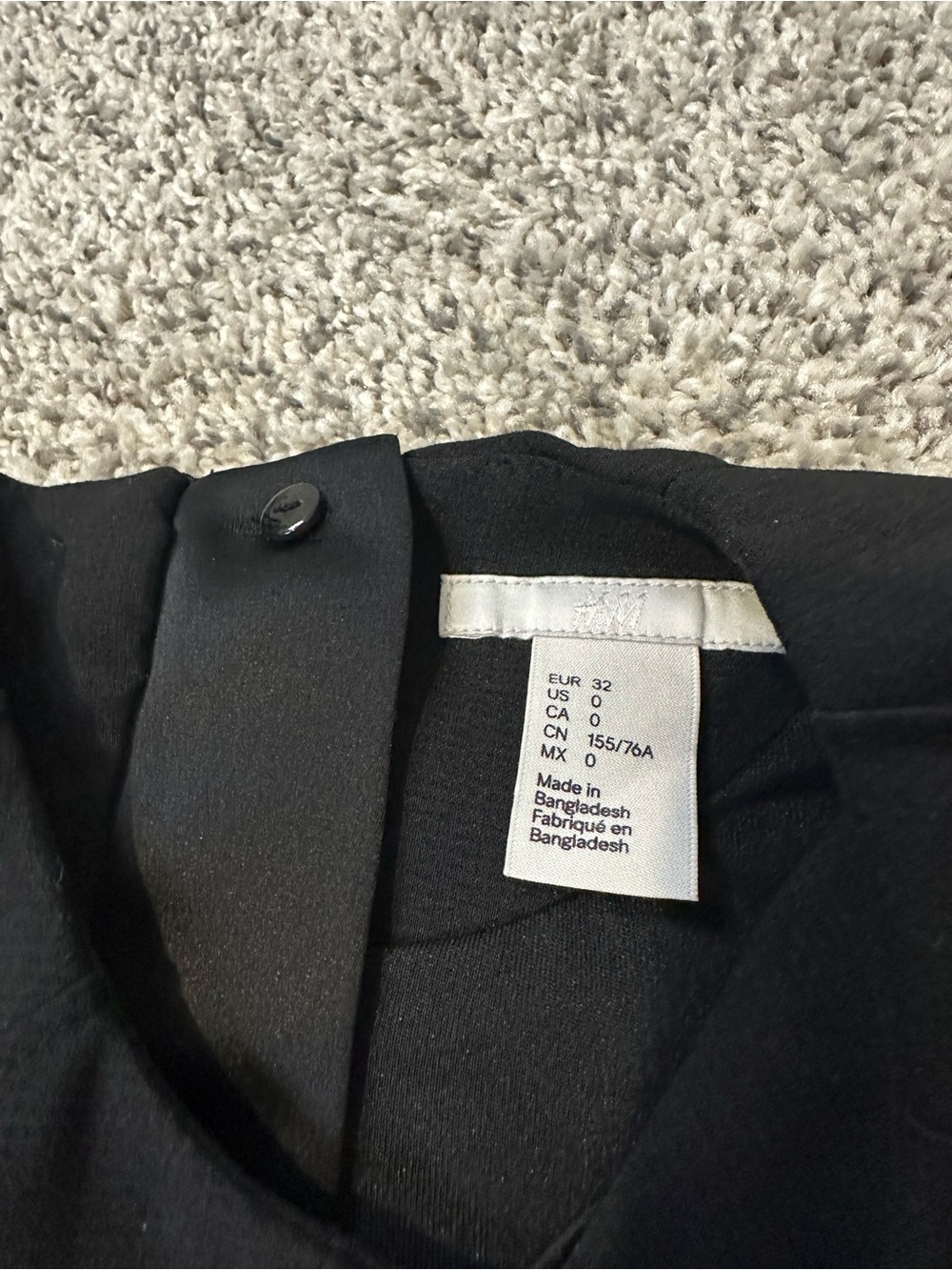 H&M Black Cap-Sleeve Sheath Dress - Picture 3 of 5